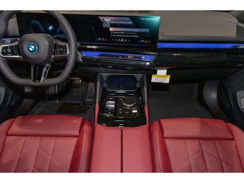 New 2026 BMW i5 eDrive40 w/ M Sport Package image 78