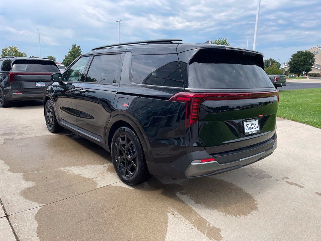 New 2027 Kia Carnival SX Prestige FWD image 7