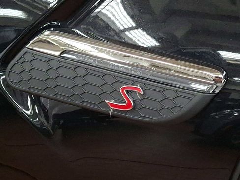 Used 2023 MINI Cooper S image 30