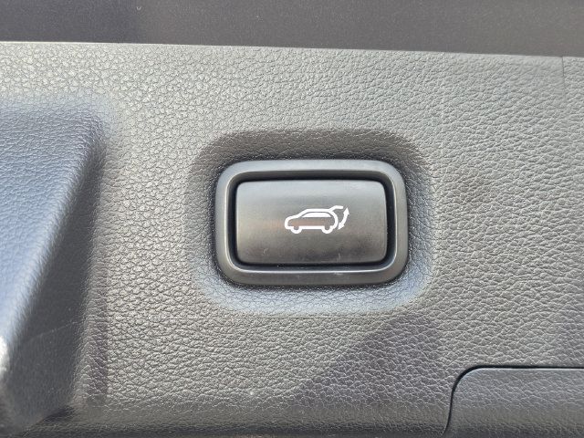Used 2023 Hyundai Santa Fe Limited FWD image 21