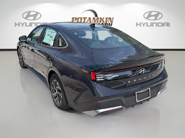 New 2026 Hyundai Sonata Blue FWD image 7