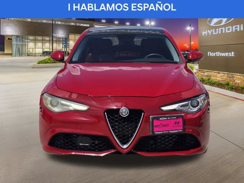 Used 2018 Alfa Romeo Giulia Ti Sport w/ Quick Order Package 22U Sport RWD image 5