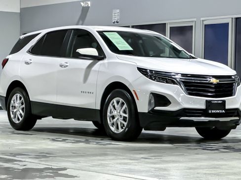 Used 2024 Chevrolet Equinox LT image 6