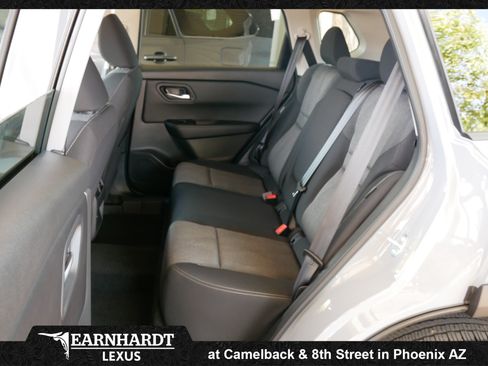 Used 2026 Nissan Rogue SV FWD image 20