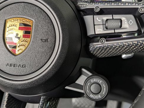 New 2026 Porsche Macan GTS AWD/4WD image 37