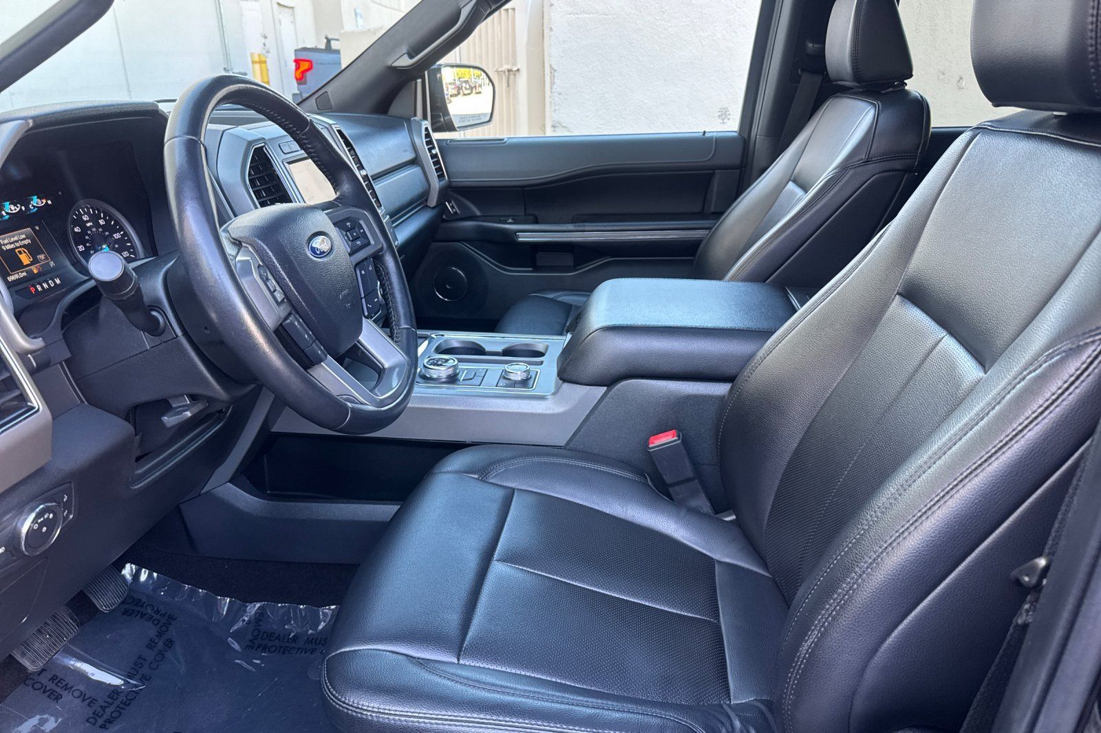 Used 2021 Ford Expedition XLT AWD/4WD image 10