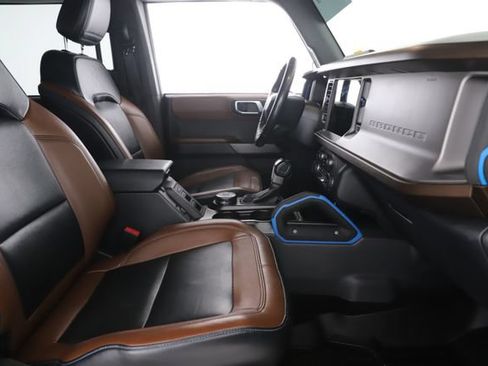 Used 2021 Ford Bronco Outer Banks AWD/4WD image 31