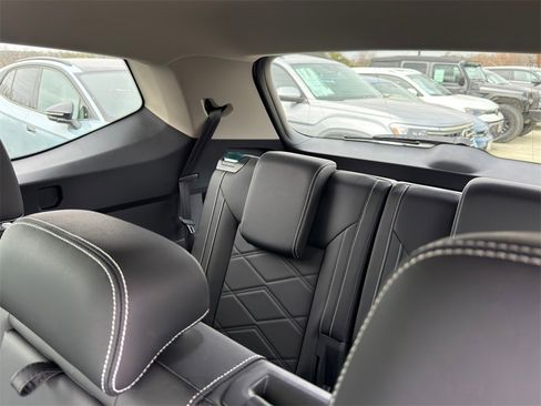 New 2026 Volkswagen Atlas SE image 32