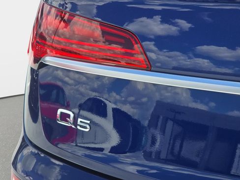 Used 2023 Audi Q5 2.0T Premium Plus w/ Premium Plus Package AWD/4WD image 28