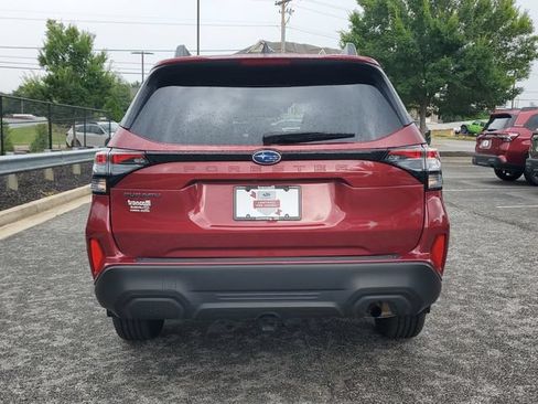 Certified 2025 Subaru Forester Premium w/ Convenience Package #2 AWD/4WD image 6