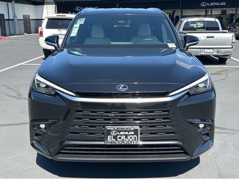 New 2026 Lexus TX 350 FWD image 3