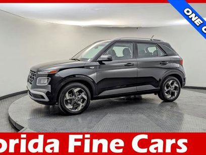 Used 2024 Hyundai Venue SEL