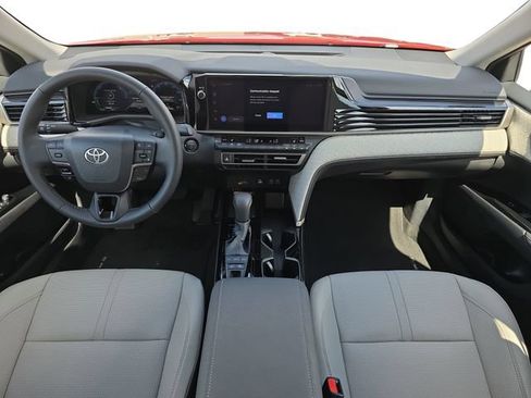 Used 2026 Toyota Camry XLE FWD image 10
