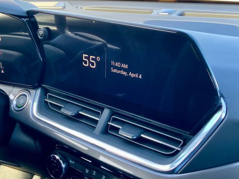 New 2026 Chevrolet Trax ACTIV FWD image 39