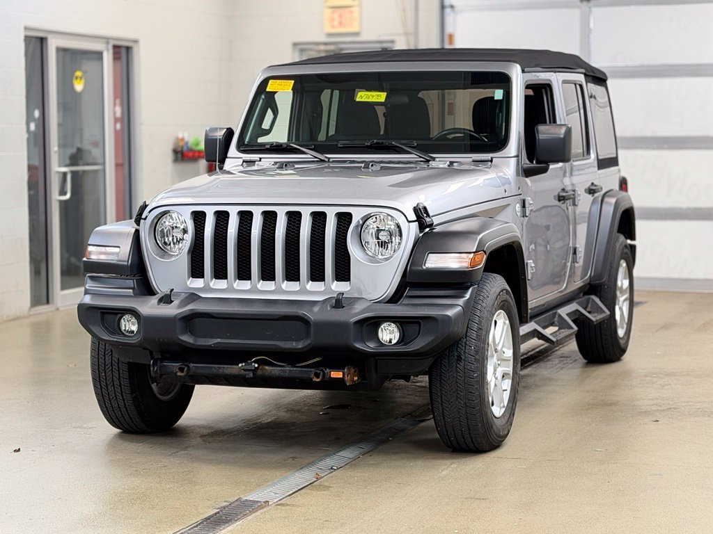 Used 2020 Jeep Wrangler Unlimited Sport S AWD/4WD image 3