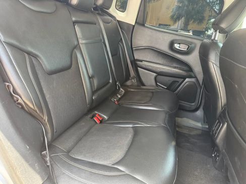 Used 2018 Jeep Compass Latitude w/ Popular Equipment Group AWD/4WD image 16