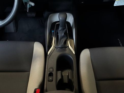 Used 2026 Toyota Corolla LE FWD image 13