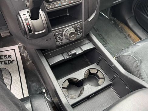 Used 2014 Honda Pilot Touring image 13