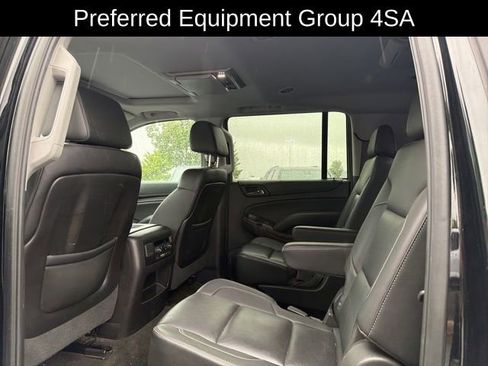 Used 2016 GMC Yukon XL SLT w/ Open Road Package AWD/4WD image 8