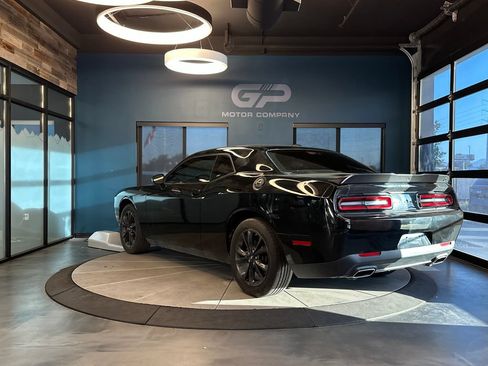 Used 2022 Dodge Challenger SXT w/ Blacktop Package AWD/4WD image 5