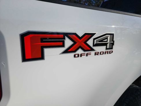 Used 2020 Ford F250 XL w/ STX Appearance Package image 10