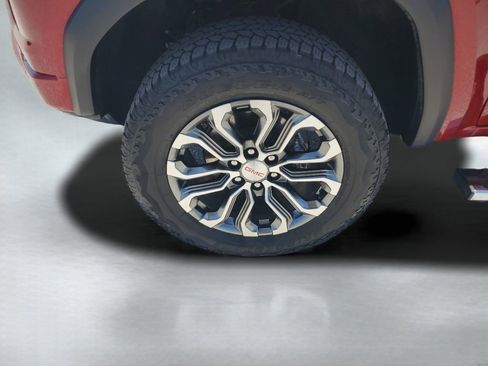 Used 2026 GMC Canyon Denali AWD/4WD image 27