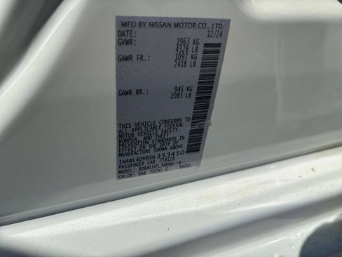 Used 2025 Nissan Altima 2.5 SV FWD image 22