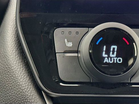 Certified 2025 Toyota Grand Highlander FWD image 8