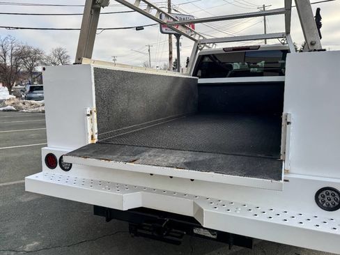 Used 2022 Chevrolet Silverado 3500 W/T w/ WT Convenience Package image 27