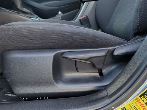 Certified 2025 Toyota Corolla LE FWD image 16