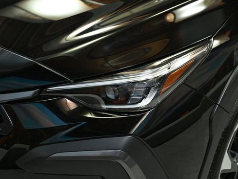 Certified 2025 Subaru Crosstrek 2.5i Limited w/ Popular Package #3A image 15