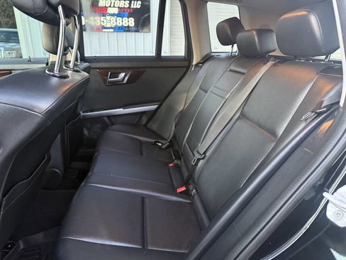 Used 2015 Mercedes-Benz GLK 350 4MATIC image 11