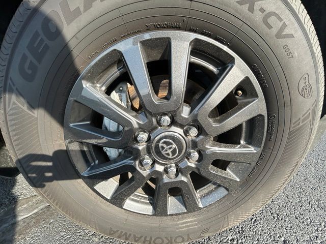 Used 2024 Toyota Land Cruiser AWD/4WD image 23