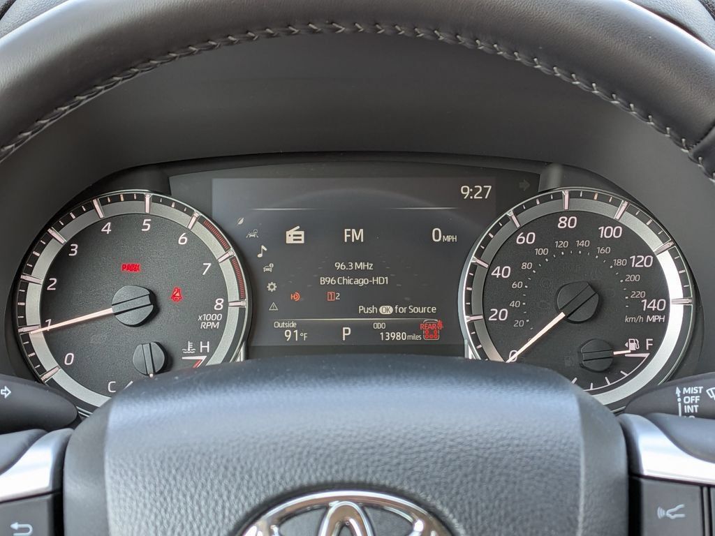 Used 2026 Toyota Highlander XLE AWD/4WD image 27