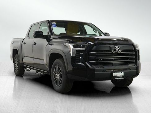 Used 2024 Toyota Tundra SR5 w/ SR5 Convenience Package AWD/4WD image 7