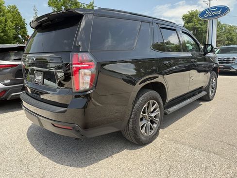 Used 2023 Chevrolet Tahoe Z71 w/ Luxury Package AWD/4WD image 5