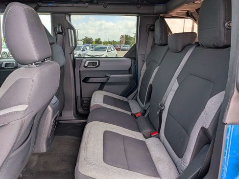 Used 2023 Ford Bronco Big Bend AWD/4WD image 17
