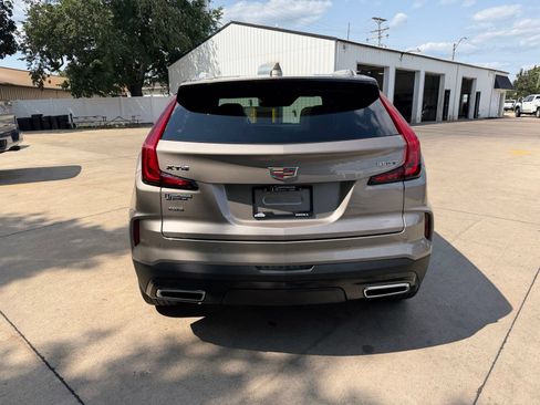 Used 2024 Cadillac XT4 Premium Luxury AWD/4WD image 29