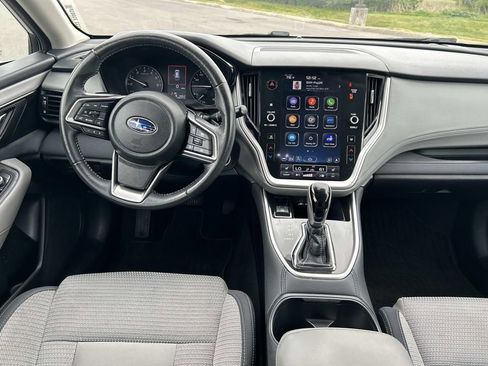 Used 2023 Subaru Outback Premium image 17