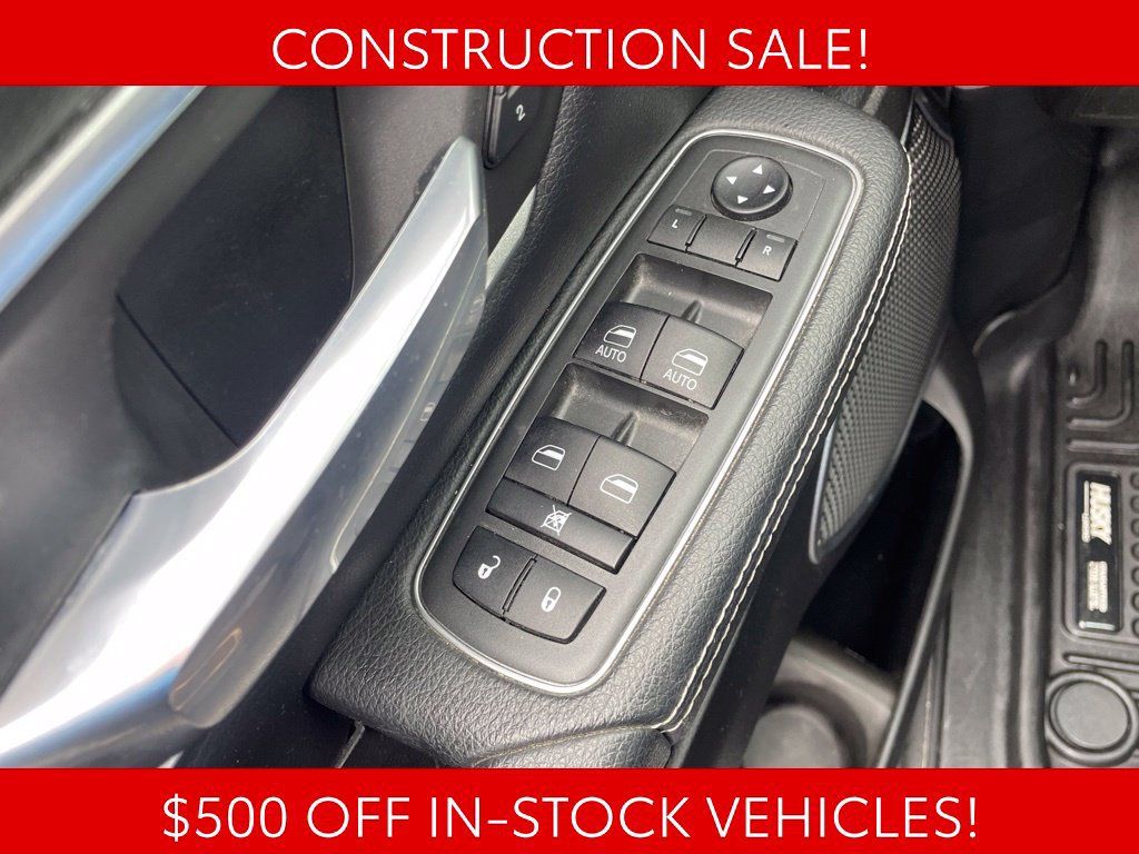 Used 2019 RAM 1500 Laramie AWD/4WD image 28