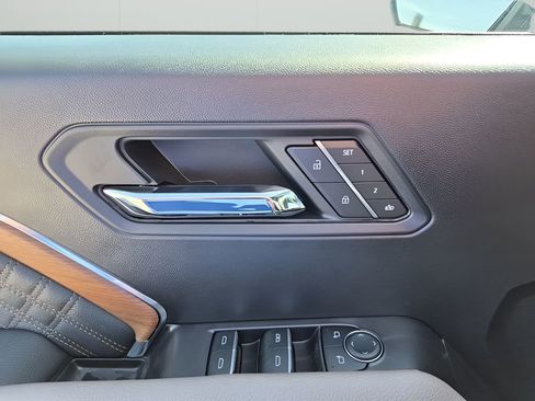 New 2026 GMC Canyon Denali image 27