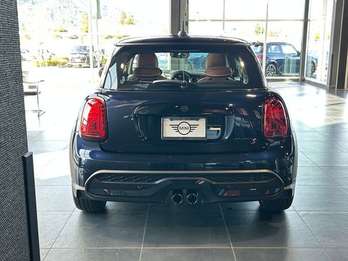 Used 2023 MINI Cooper S image 4