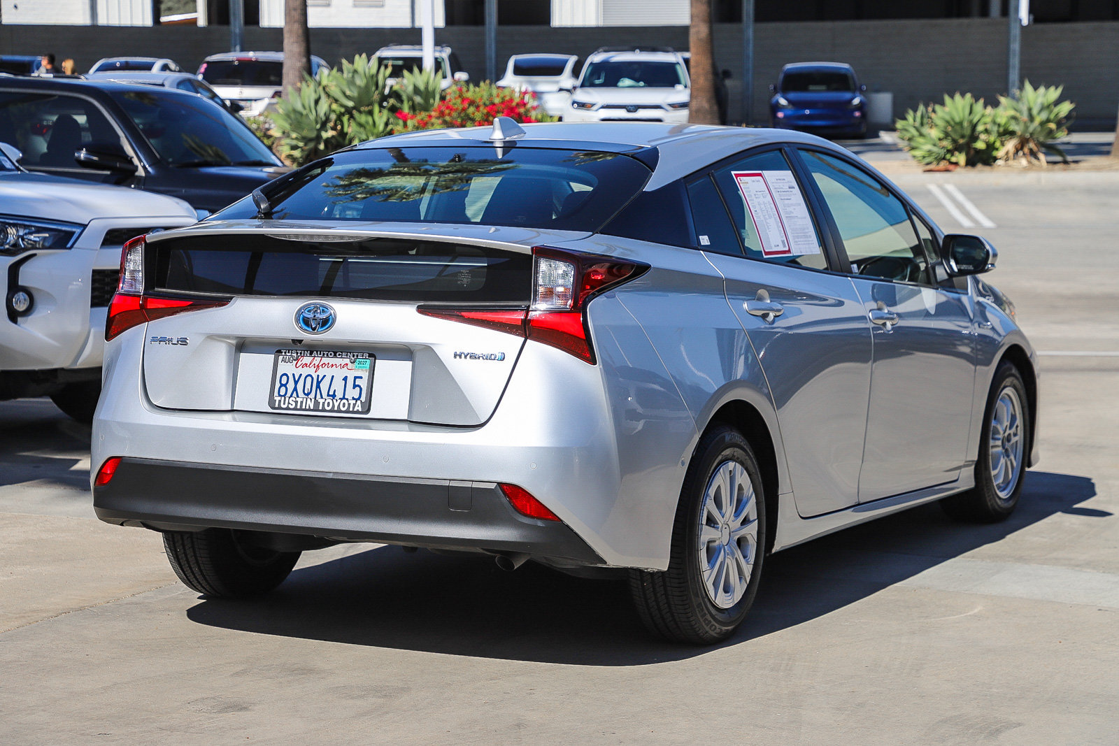 Certified 2022 Toyota Prius LE FWD image 5