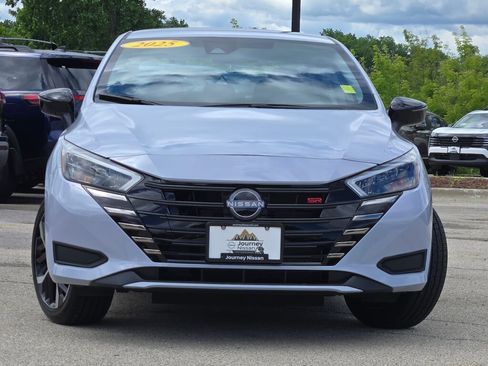 Used 2025 Nissan Versa SR w/ Trunk Package FWD image 3