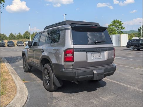 Used 2025 Toyota Land Cruiser 1958 image 5