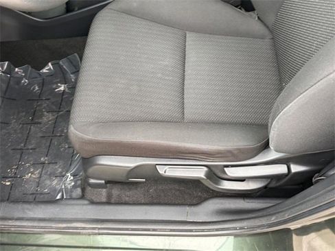 Used 2018 Honda HR-V EX image 15