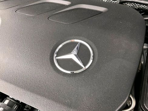 New 2026 Mercedes-Benz GLB 250 4MATIC image 17