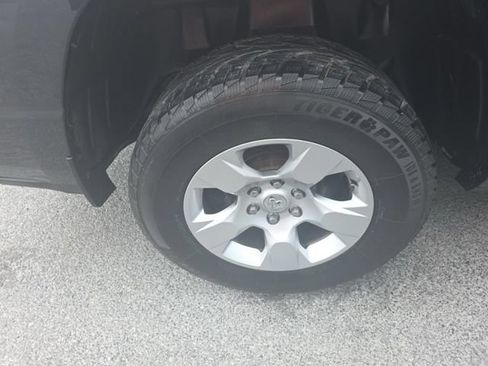 Used 2019 RAM 1500 Big Horn AWD/4WD image 14