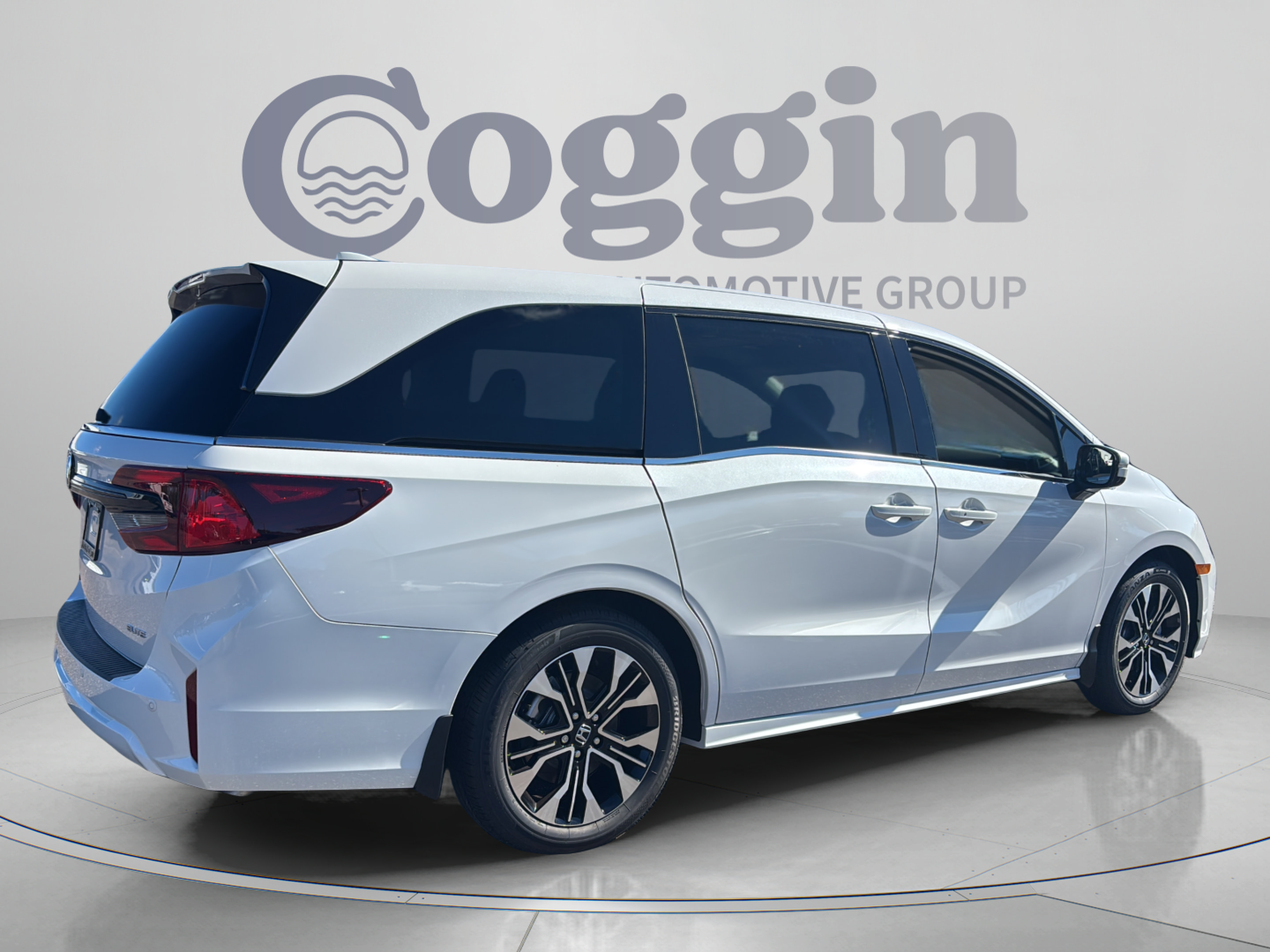 New 2027 Honda Odyssey Elite image 5