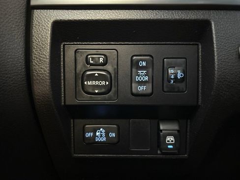 Used 2015 Toyota Tundra TRD Pro image 75